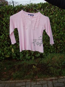 maglione rosa per bambina