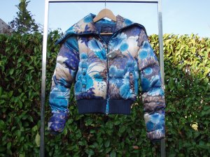 giaccavento ragazza blu e azzurra