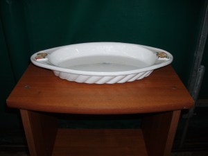 piatto di portata con decori