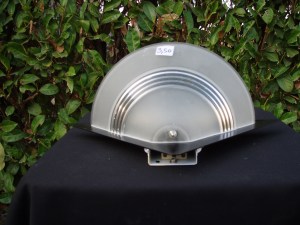 plafoniera da parete a mezzaluna