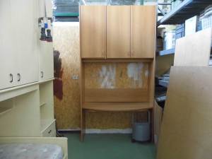 mobile scrivania con piano girevole