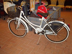 bicicletta bianca da donna ruote del 24