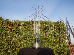 lampada a steli in metallo