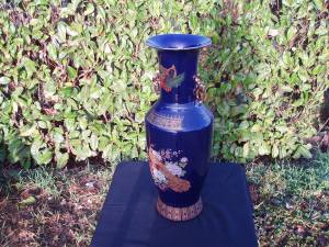 vaso orientale in ceramica blu