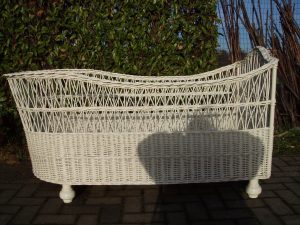 lettino culla in vimini bianco