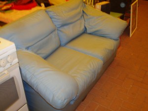 divano letto azzurro singolo