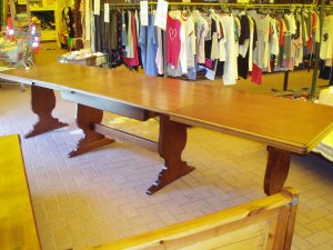 vista tavolo in tutta la sua lunghezza