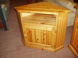 mobile ad angolo porta tv