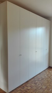 armadio moderno bianco a sei ante