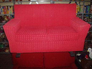 divano rosso due posti sfoderabile